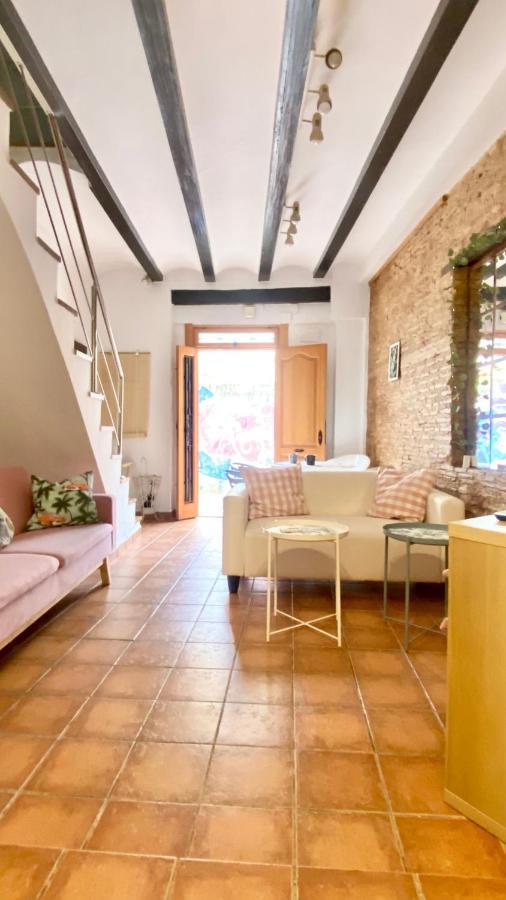 Preciosa Villa En El Corazon De Gandia Exterior photo